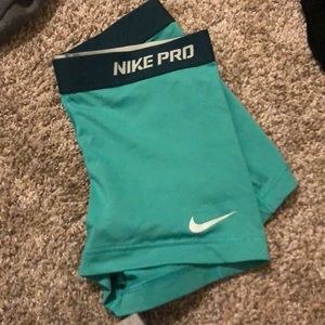 Nike pros